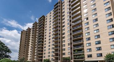 203 YOAKUM PKWY #403, ALEXANDRIA, Virginia 22304, 2 Bedrooms Bedrooms, ,2 BathroomsBathrooms,Residential,For sale,203 YOAKUM PKWY #403,VAAX2047782 MLS # VAAX2047782
