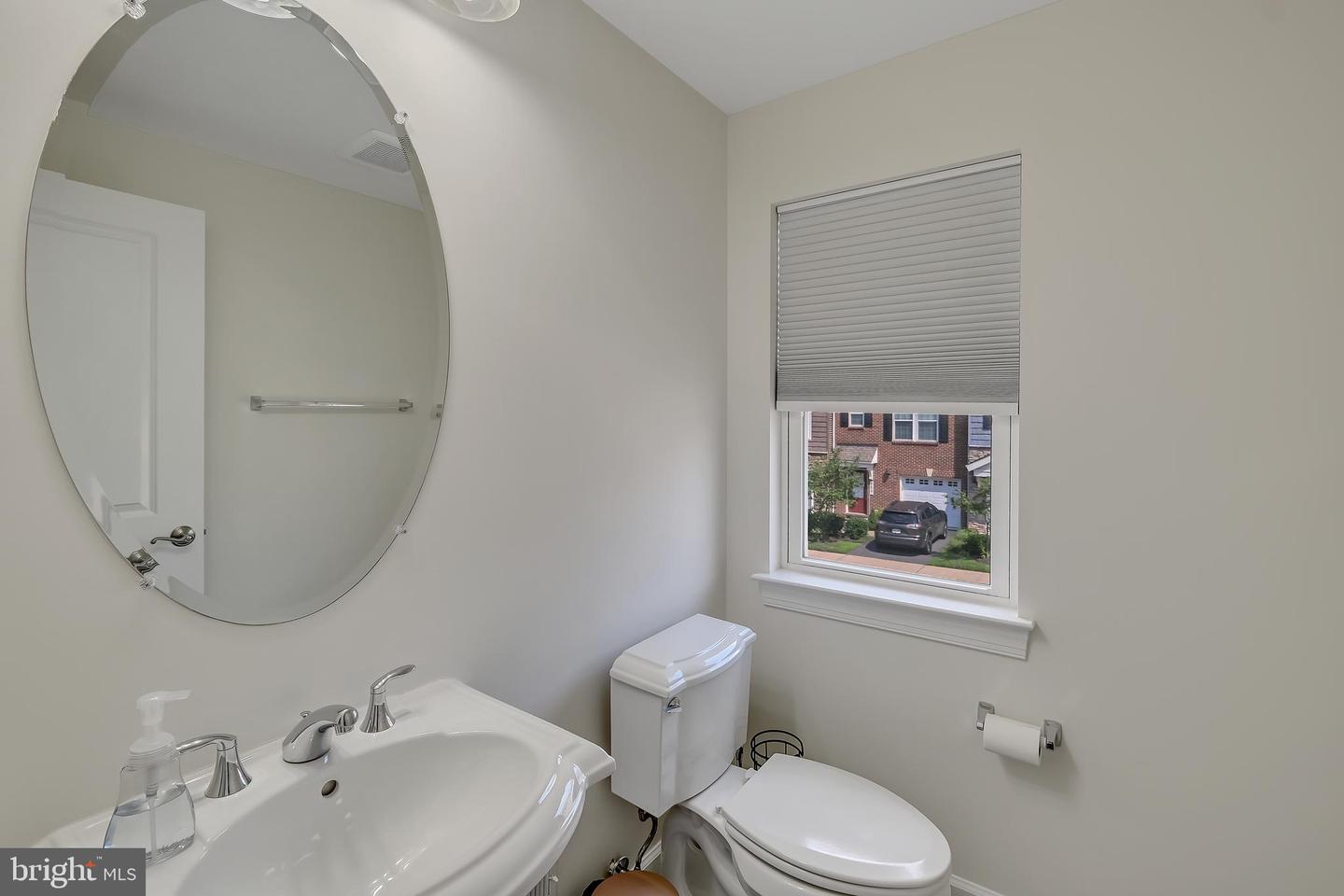 8428 GIRVAN CT, MANASSAS, Virginia 20109, 3 Bedrooms Bedrooms, ,3 BathroomsBathrooms,Residential,For sale,8428 GIRVAN CT,VAPW2099824 MLS # VAPW2099824
