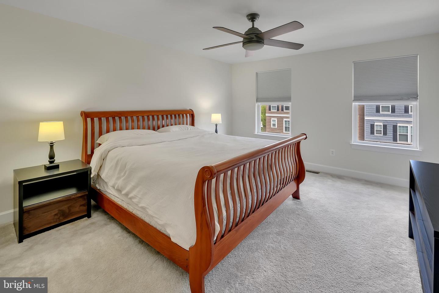 8428 GIRVAN CT, MANASSAS, Virginia 20109, 3 Bedrooms Bedrooms, ,3 BathroomsBathrooms,Residential,For sale,8428 GIRVAN CT,VAPW2099824 MLS # VAPW2099824