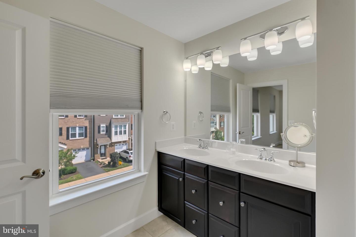 8428 GIRVAN CT, MANASSAS, Virginia 20109, 3 Bedrooms Bedrooms, ,3 BathroomsBathrooms,Residential,For sale,8428 GIRVAN CT,VAPW2099824 MLS # VAPW2099824