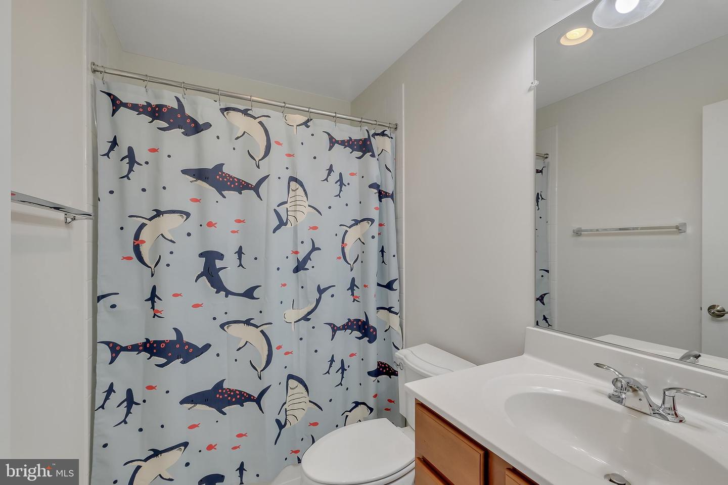 8428 GIRVAN CT, MANASSAS, Virginia 20109, 3 Bedrooms Bedrooms, ,3 BathroomsBathrooms,Residential,For sale,8428 GIRVAN CT,VAPW2099824 MLS # VAPW2099824