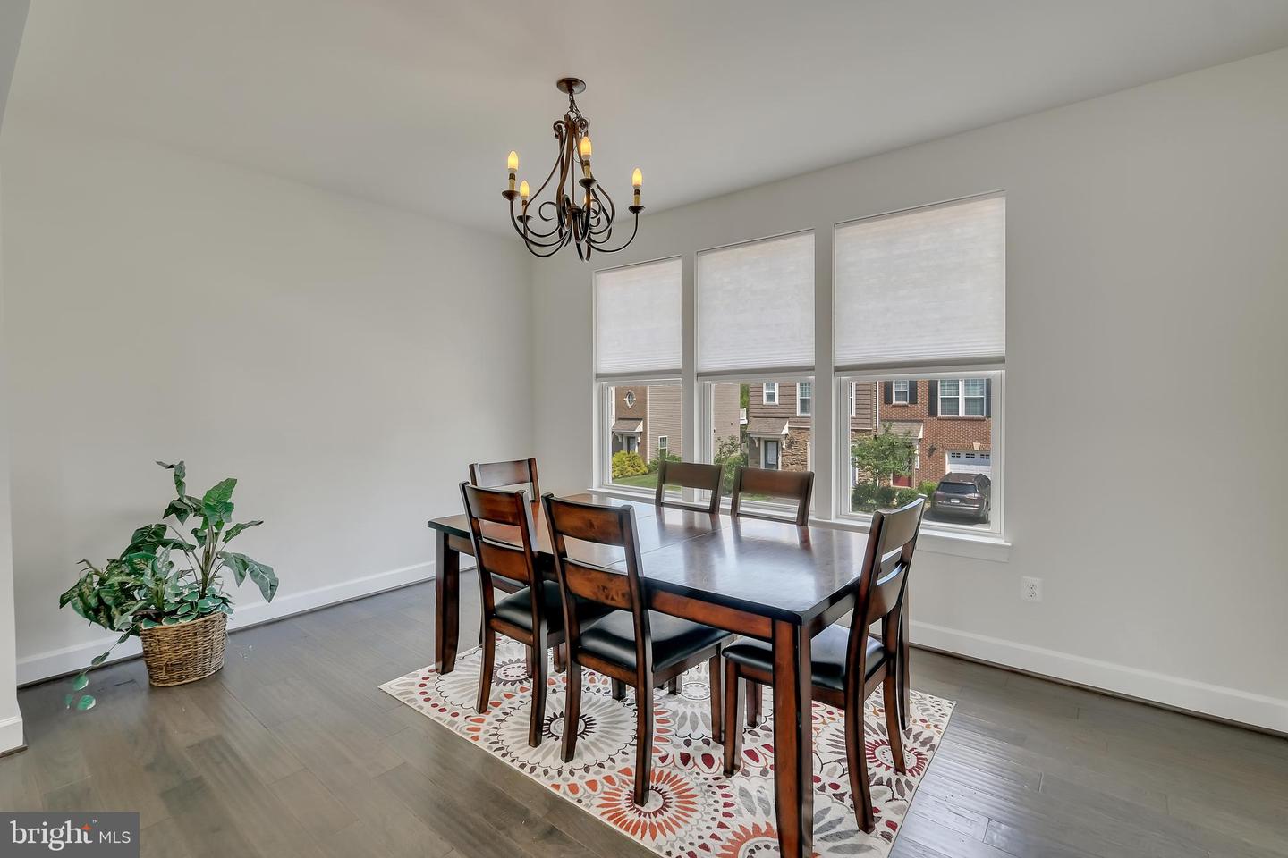 8428 GIRVAN CT, MANASSAS, Virginia 20109, 3 Bedrooms Bedrooms, ,3 BathroomsBathrooms,Residential,For sale,8428 GIRVAN CT,VAPW2099824 MLS # VAPW2099824