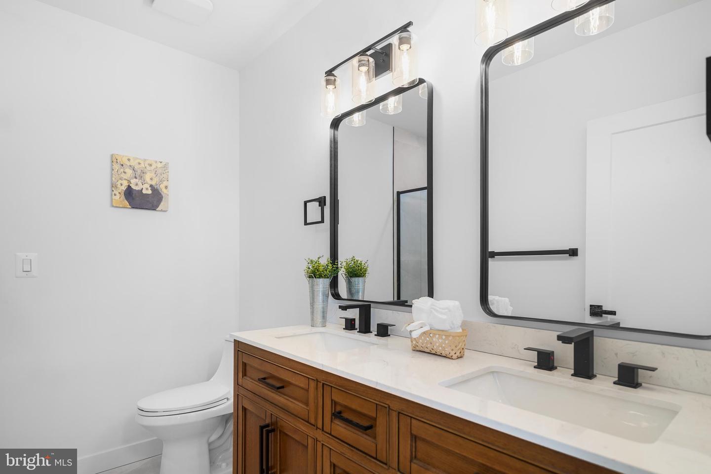 4212 7TH ST NW, WASHINGTON, District Of Columbia 20011, 4 Bedrooms Bedrooms, ,3 BathroomsBathrooms,Residential,For sale,4212 7TH ST NW,DCDC2211932 MLS # DCDC2211932