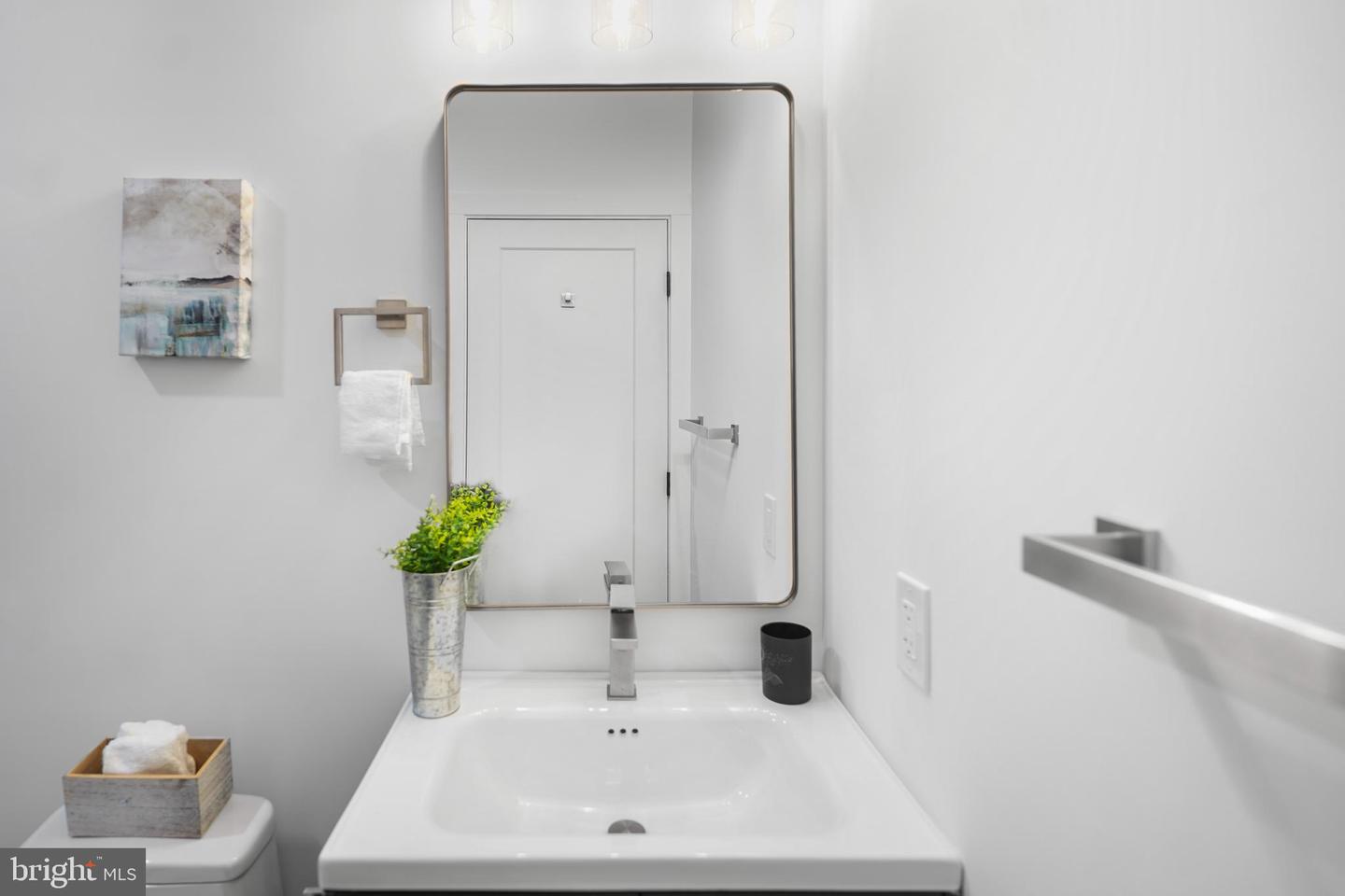 4212 7TH ST NW, WASHINGTON, District Of Columbia 20011, 4 Bedrooms Bedrooms, ,3 BathroomsBathrooms,Residential,For sale,4212 7TH ST NW,DCDC2211932 MLS # DCDC2211932
