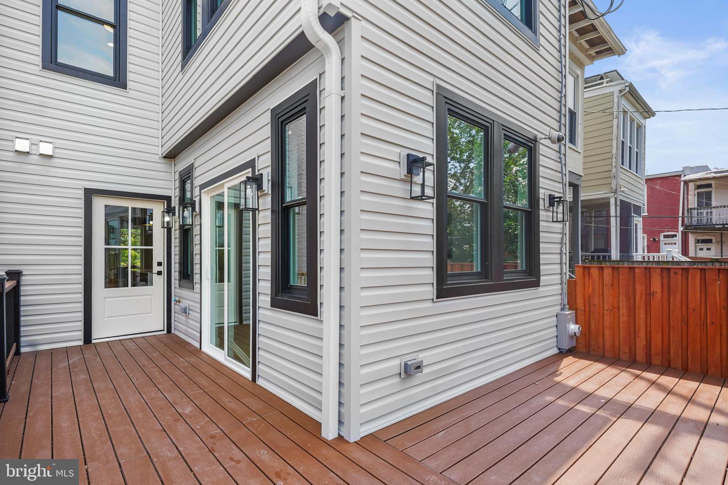 4212 7TH ST NW, WASHINGTON, District Of Columbia 20011, 4 Bedrooms Bedrooms, ,3 BathroomsBathrooms,Residential,For sale,4212 7TH ST NW,DCDC2211932 MLS # DCDC2211932
