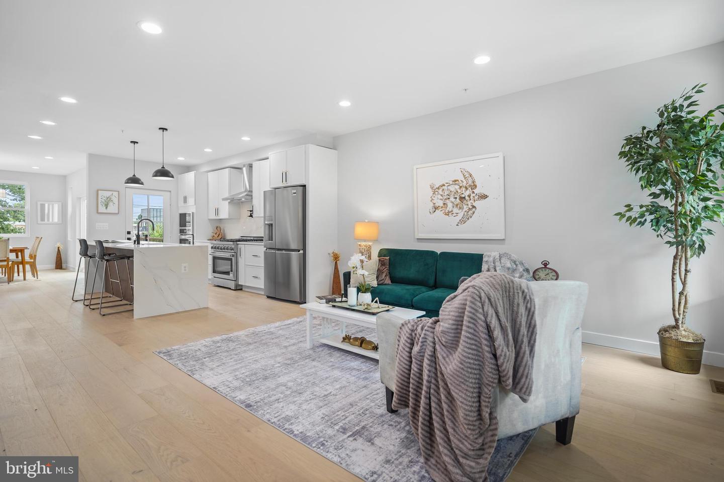 4212 7TH ST NW, WASHINGTON, District Of Columbia 20011, 4 Bedrooms Bedrooms, ,3 BathroomsBathrooms,Residential,For sale,4212 7TH ST NW,DCDC2211932 MLS # DCDC2211932