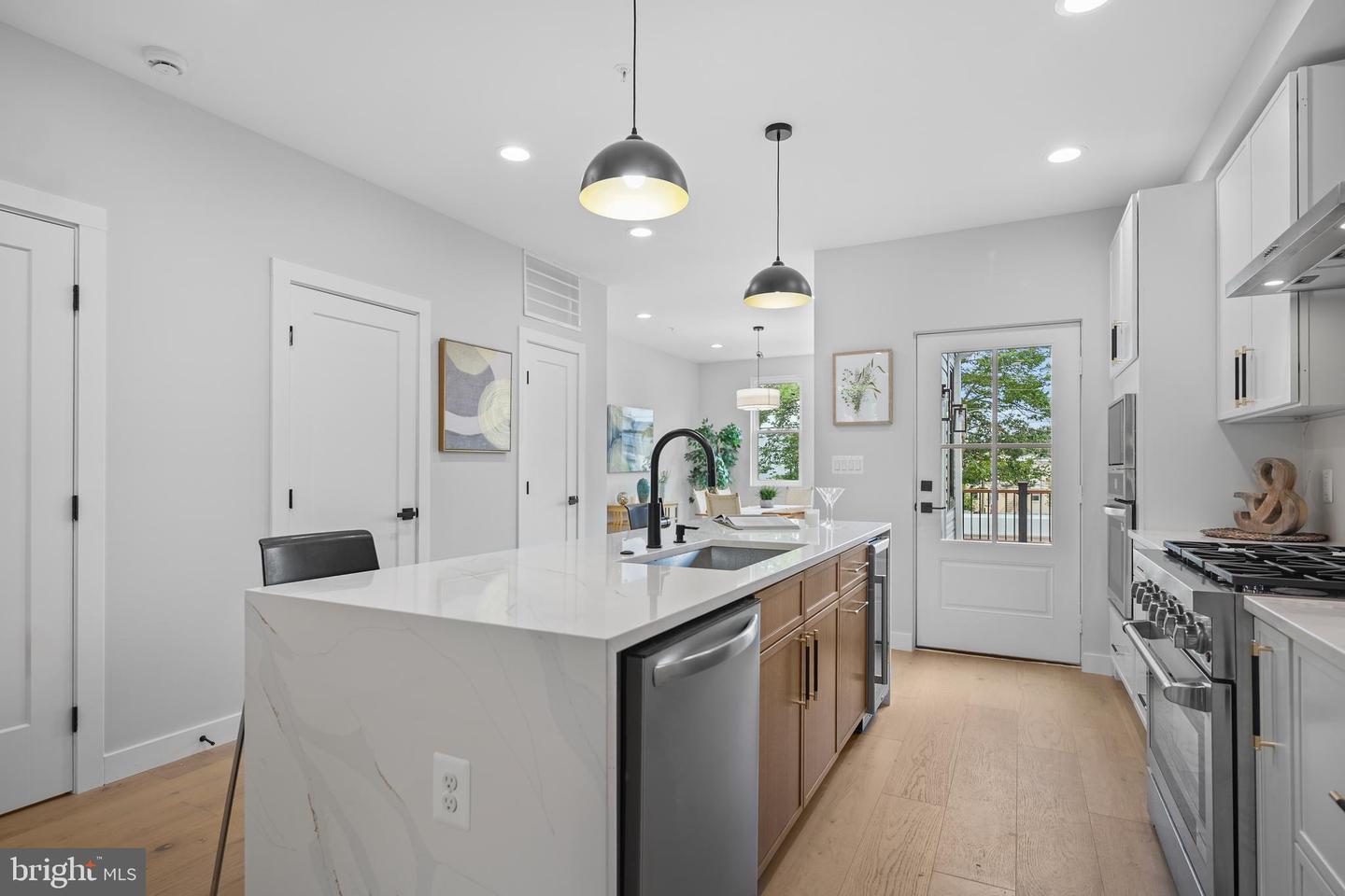 4212 7TH ST NW, WASHINGTON, District Of Columbia 20011, 4 Bedrooms Bedrooms, ,3 BathroomsBathrooms,Residential,For sale,4212 7TH ST NW,DCDC2211932 MLS # DCDC2211932