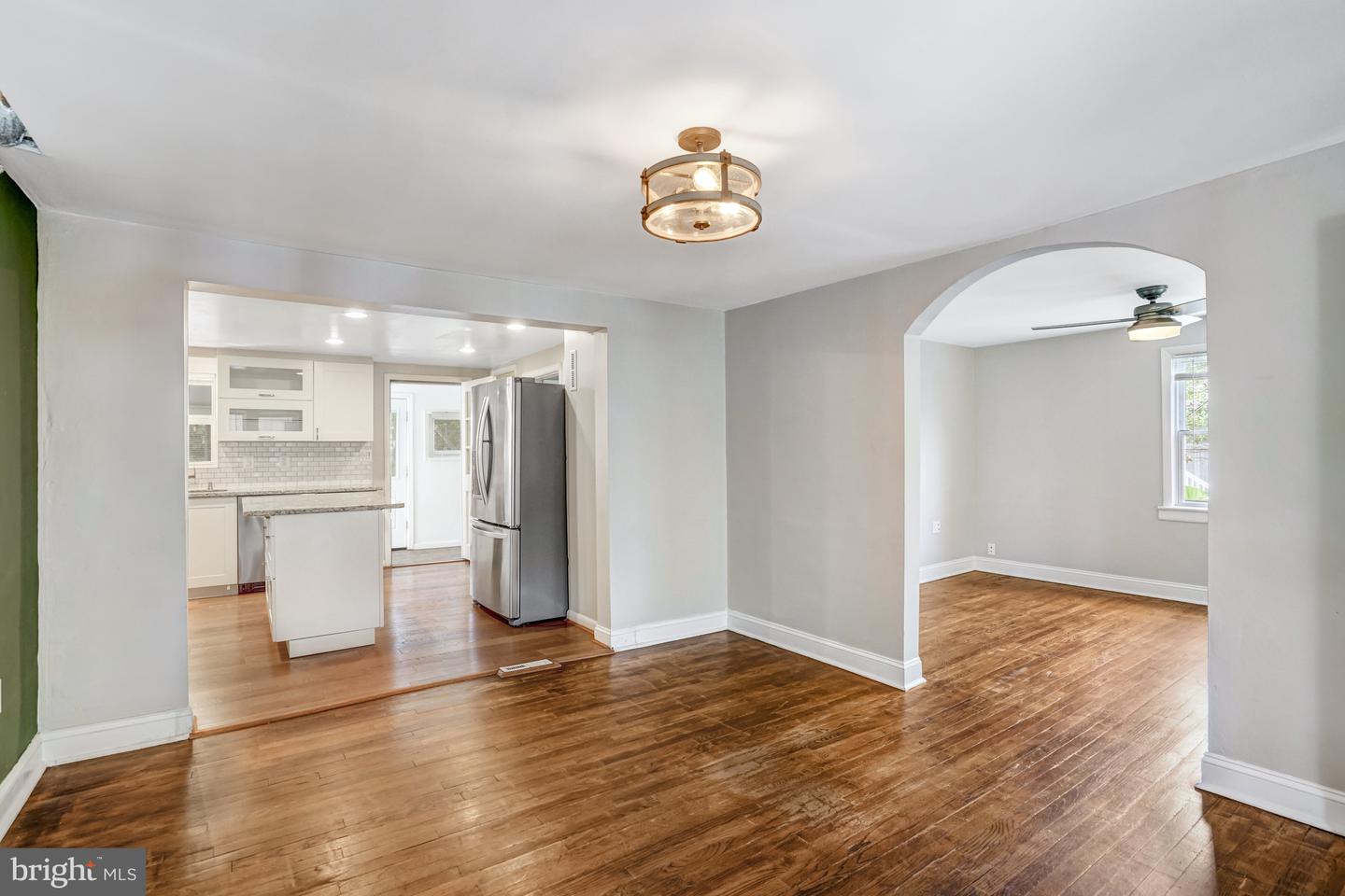 6437 HOLYOKE DR, ANNANDALE, Virginia 22003, 3 Bedrooms Bedrooms, ,2 BathroomsBathrooms,Residential,For sale,6437 HOLYOKE DR,VAFX2257252 MLS # VAFX2257252
