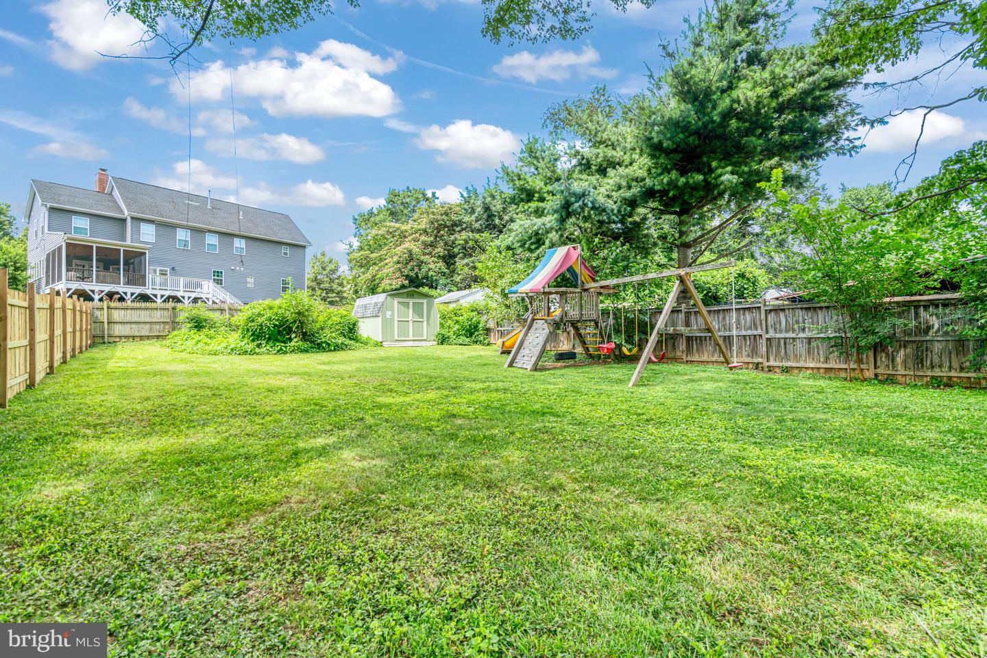 6437 HOLYOKE DR, ANNANDALE, Virginia 22003, 3 Bedrooms Bedrooms, ,2 BathroomsBathrooms,Residential,For sale,6437 HOLYOKE DR,VAFX2257252 MLS # VAFX2257252