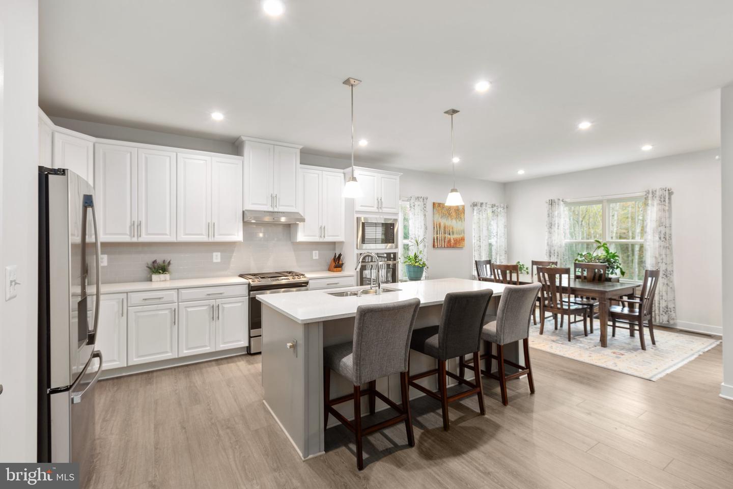 5008 BIRCH LEAF CIR, FREDERICKSBURG, Virginia 22407, 5 Bedrooms Bedrooms, ,4 BathroomsBathrooms,Residential,For sale,5008 BIRCH LEAF CIR,VASP2034908 MLS # VASP2034908