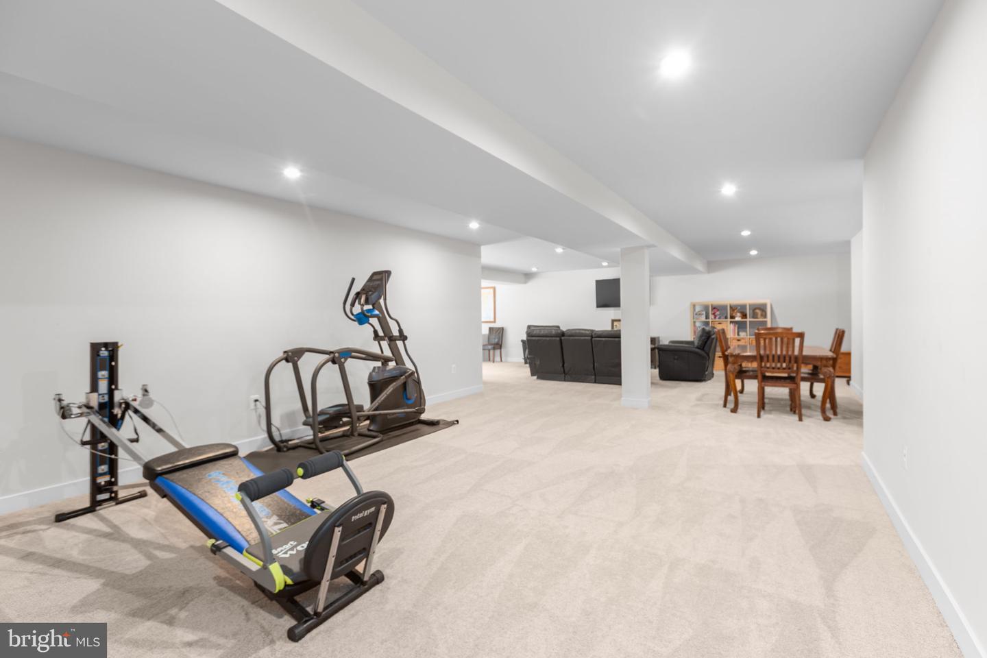 5008 BIRCH LEAF CIR, FREDERICKSBURG, Virginia 22407, 5 Bedrooms Bedrooms, ,4 BathroomsBathrooms,Residential,For sale,5008 BIRCH LEAF CIR,VASP2034908 MLS # VASP2034908