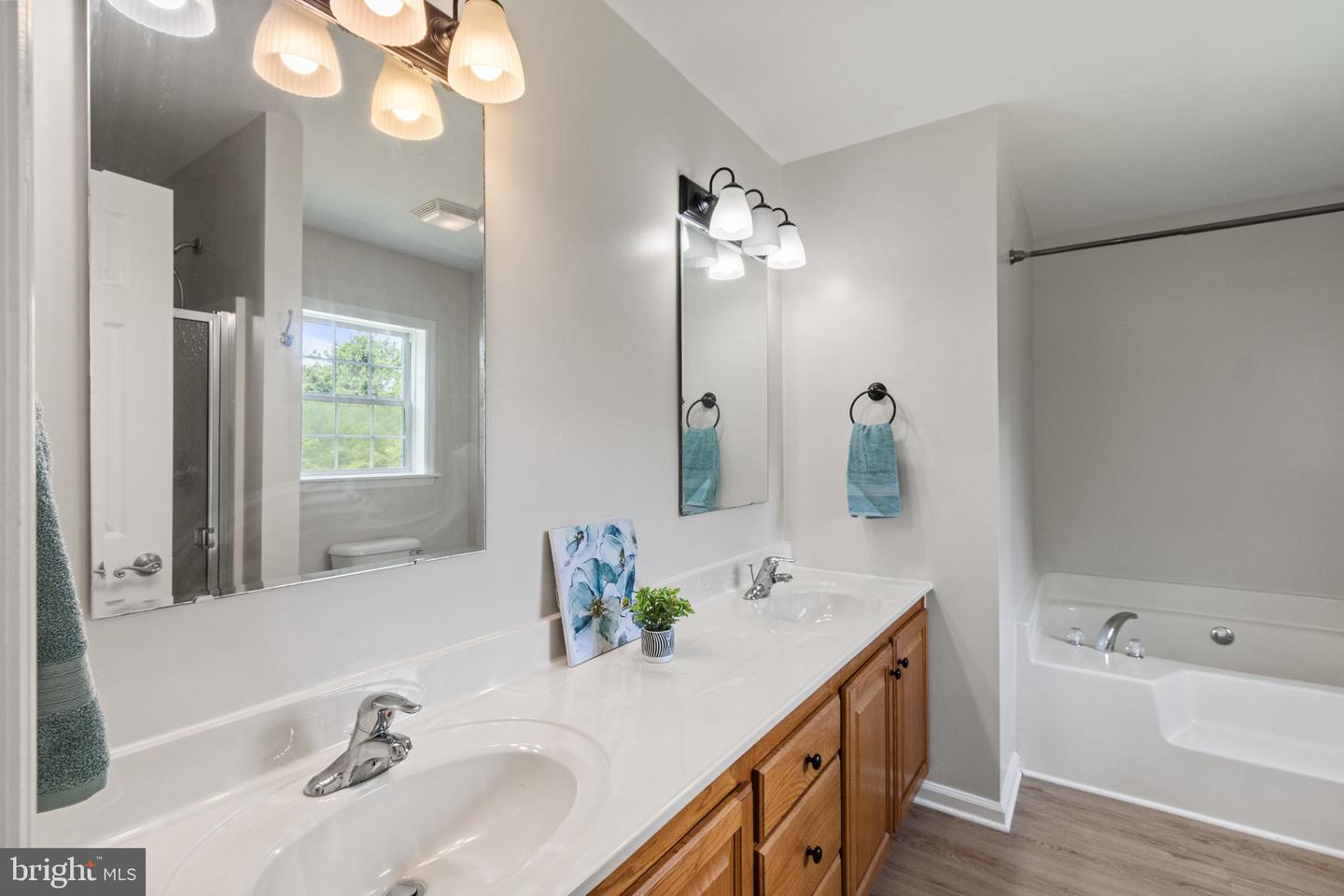 2179 WOODVILLE RD, LOCUST GROVE, Virginia 22508, 3 Bedrooms Bedrooms, ,3 BathroomsBathrooms,Residential,For sale,2179 WOODVILLE RD,VAOR2010282 MLS # VAOR2010282