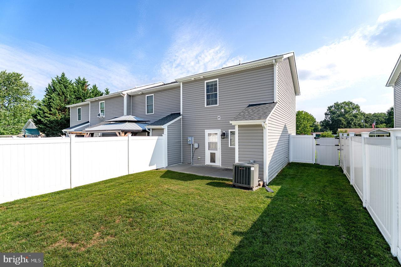 207 15TH ST #A, GROTTOES, Virginia 24441, 2 Bedrooms Bedrooms, ,2 BathroomsBathrooms,Residential,For sale,207 15TH ST #A,VAAG2002638 MLS # VAAG2002638