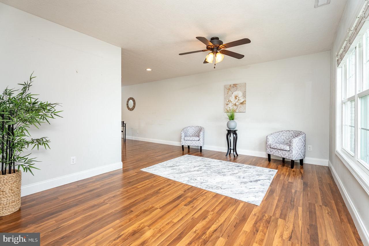 207 15TH ST #A, GROTTOES, Virginia 24441, 2 Bedrooms Bedrooms, ,2 BathroomsBathrooms,Residential,For sale,207 15TH ST #A,VAAG2002638 MLS # VAAG2002638