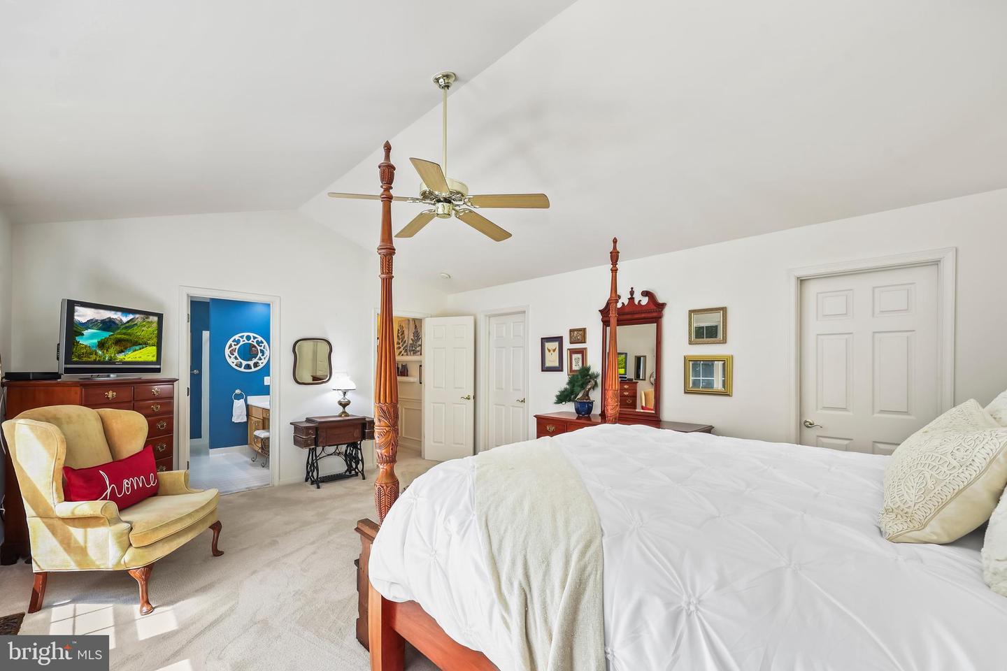 6843 LOCHMERE DR, MANASSAS, Virginia 20112, 4 Bedrooms Bedrooms, 8 Rooms Rooms,3 BathroomsBathrooms,Residential,For sale,6843 LOCHMERE DR,VAPW2099974 MLS # VAPW2099974