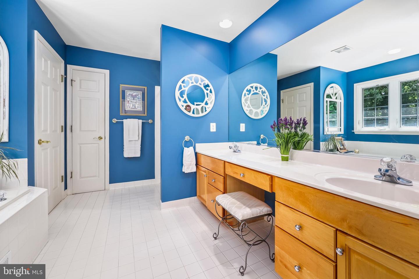 6843 LOCHMERE DR, MANASSAS, Virginia 20112, 4 Bedrooms Bedrooms, 8 Rooms Rooms,3 BathroomsBathrooms,Residential,For sale,6843 LOCHMERE DR,VAPW2099974 MLS # VAPW2099974
