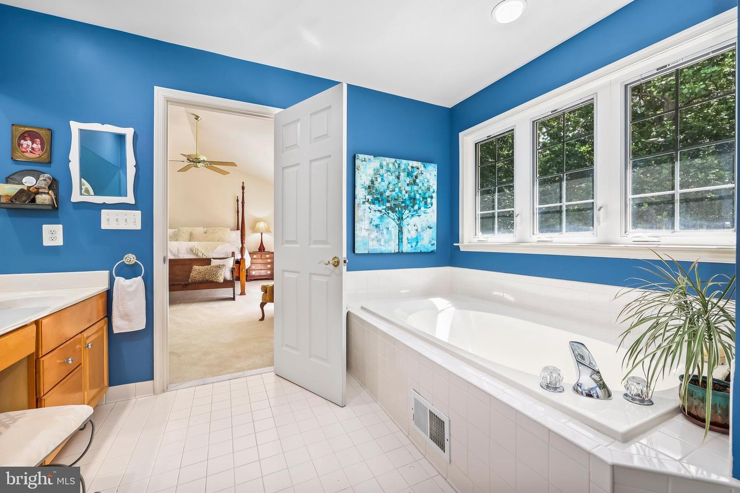 6843 LOCHMERE DR, MANASSAS, Virginia 20112, 4 Bedrooms Bedrooms, 8 Rooms Rooms,3 BathroomsBathrooms,Residential,For sale,6843 LOCHMERE DR,VAPW2099974 MLS # VAPW2099974