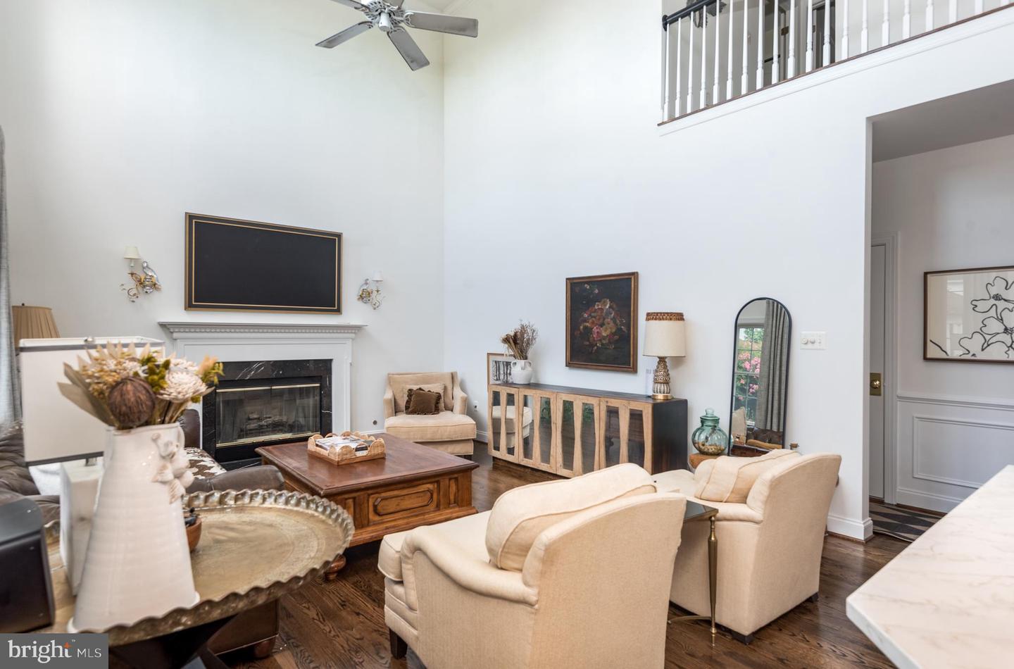 15136 GOLF VIEW DR, HAYMARKET, Virginia 20169, 4 Bedrooms Bedrooms, ,3 BathroomsBathrooms,Residential,For sale,15136 GOLF VIEW DR,VAPW2099982 MLS # VAPW2099982