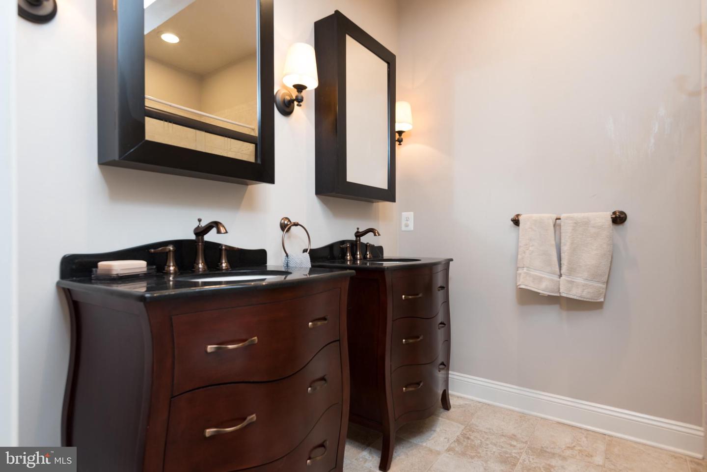 15136 GOLF VIEW DR, HAYMARKET, Virginia 20169, 4 Bedrooms Bedrooms, ,3 BathroomsBathrooms,Residential,For sale,15136 GOLF VIEW DR,VAPW2099982 MLS # VAPW2099982