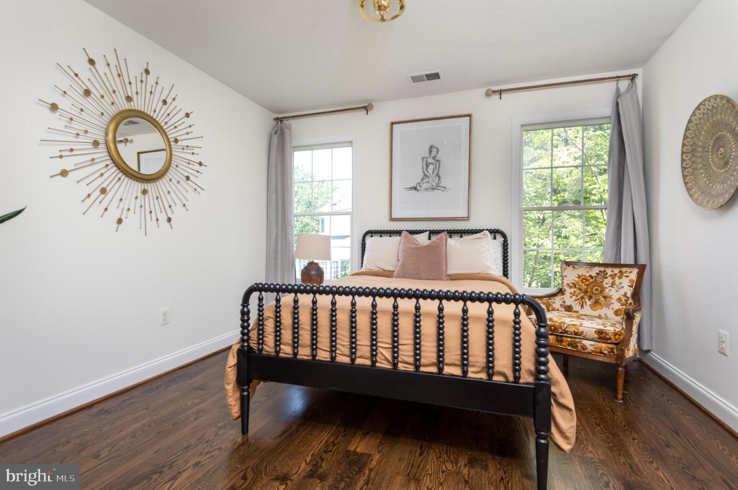 15136 GOLF VIEW DR, HAYMARKET, Virginia 20169, 4 Bedrooms Bedrooms, ,3 BathroomsBathrooms,Residential,For sale,15136 GOLF VIEW DR,VAPW2099982 MLS # VAPW2099982