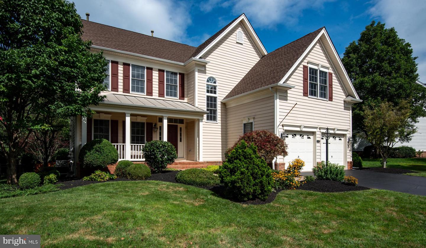15136 GOLF VIEW DR, HAYMARKET, Virginia 20169, 4 Bedrooms Bedrooms, ,3 BathroomsBathrooms,Residential,For sale,15136 GOLF VIEW DR,VAPW2099982 MLS # VAPW2099982