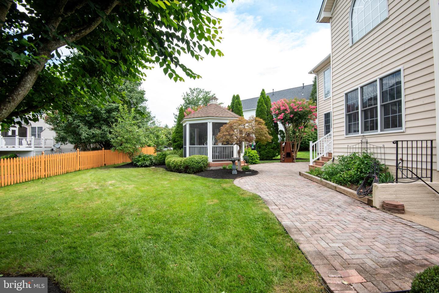 15136 GOLF VIEW DR, HAYMARKET, Virginia 20169, 4 Bedrooms Bedrooms, ,3 BathroomsBathrooms,Residential,For sale,15136 GOLF VIEW DR,VAPW2099982 MLS # VAPW2099982