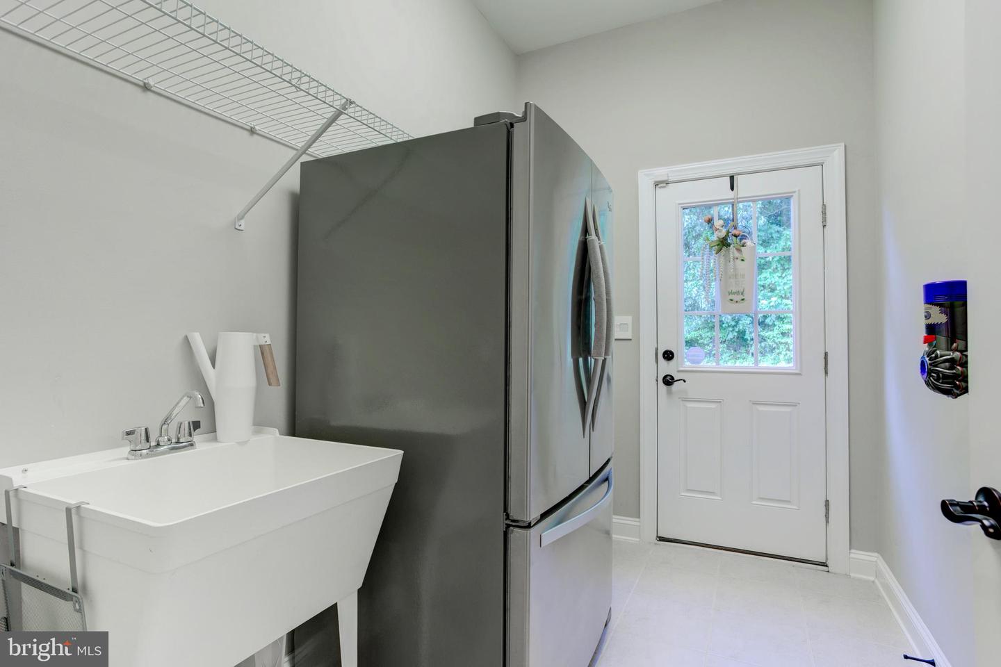 17038 GRINDSTONE CT, LEESBURG, Virginia 20176, 4 Bedrooms Bedrooms, ,3 BathroomsBathrooms,Residential,For sale,17038 GRINDSTONE CT,VALO2103142 MLS # VALO2103142