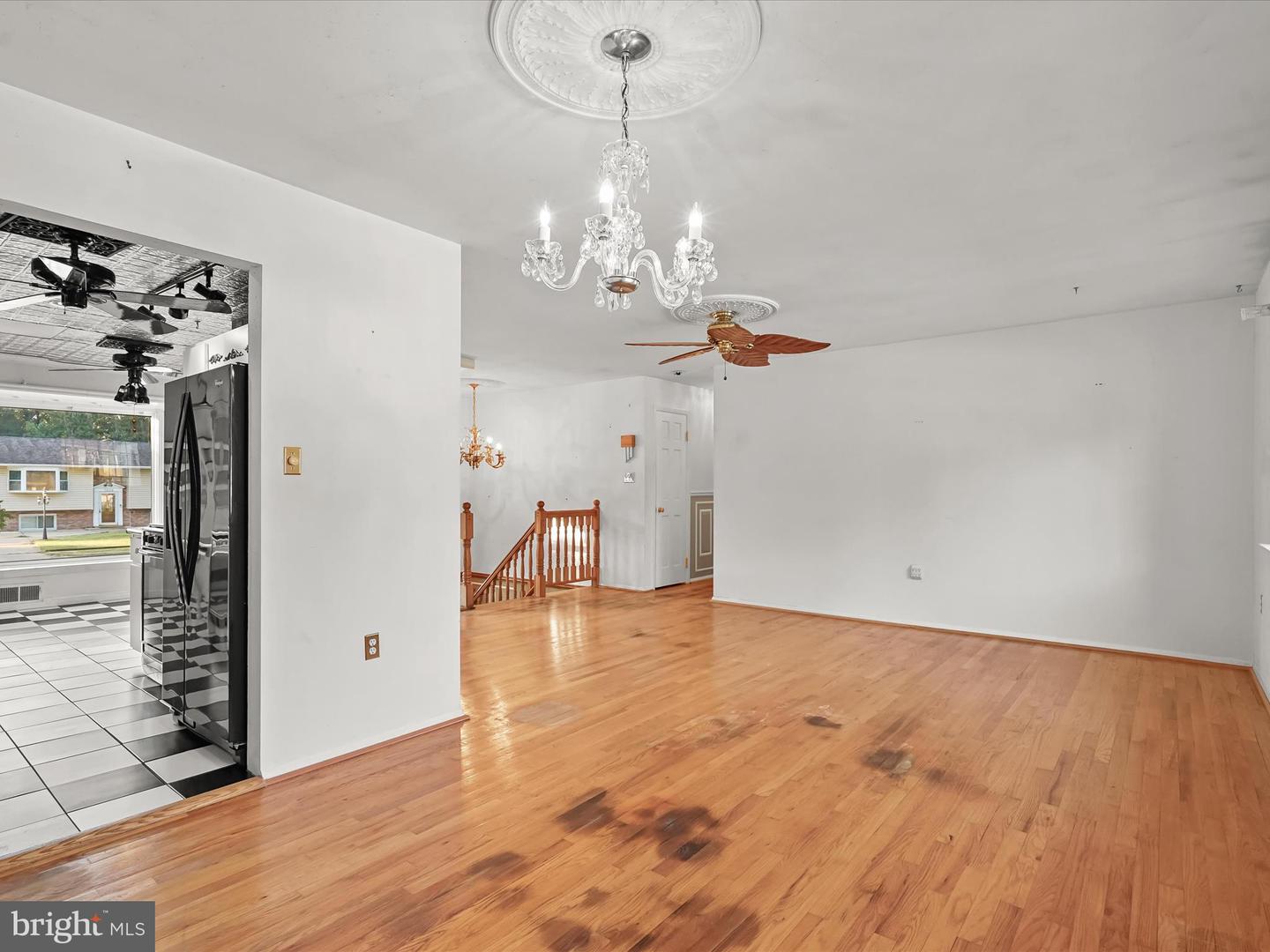 7605 MCCLOUD CT, LORTON, Virginia 22079, 3 Bedrooms Bedrooms, ,2 BathroomsBathrooms,Residential,For sale,7605 MCCLOUD CT,VAFX2257530 MLS # VAFX2257530