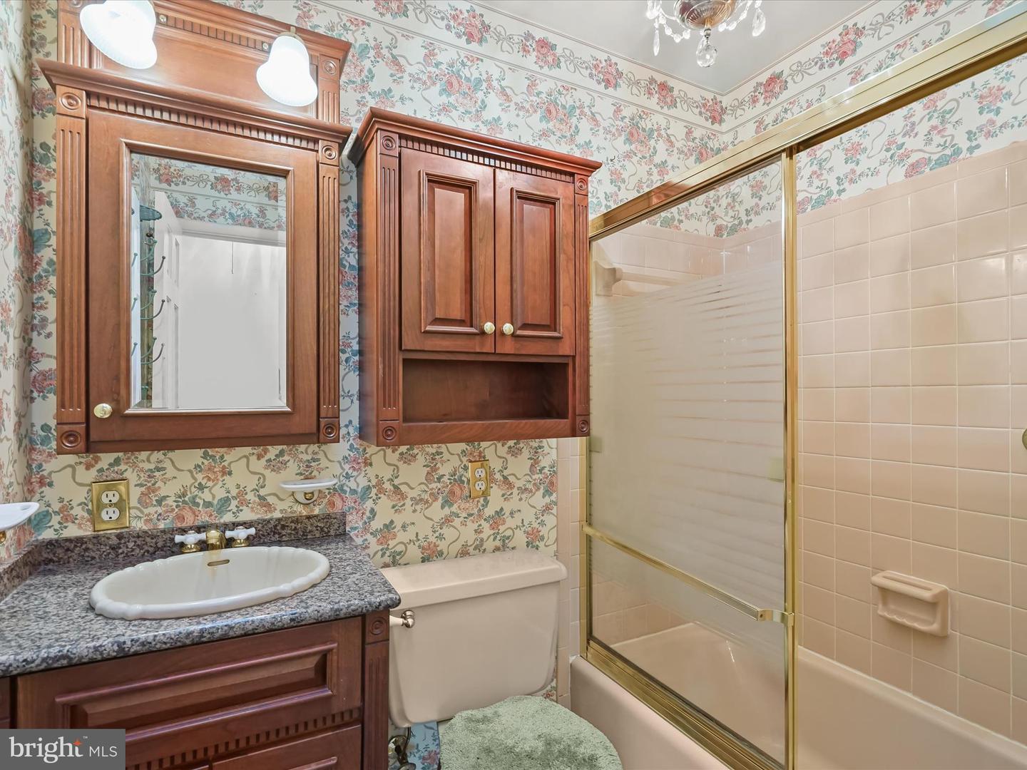 7605 MCCLOUD CT, LORTON, Virginia 22079, 3 Bedrooms Bedrooms, ,2 BathroomsBathrooms,Residential,For sale,7605 MCCLOUD CT,VAFX2257530 MLS # VAFX2257530