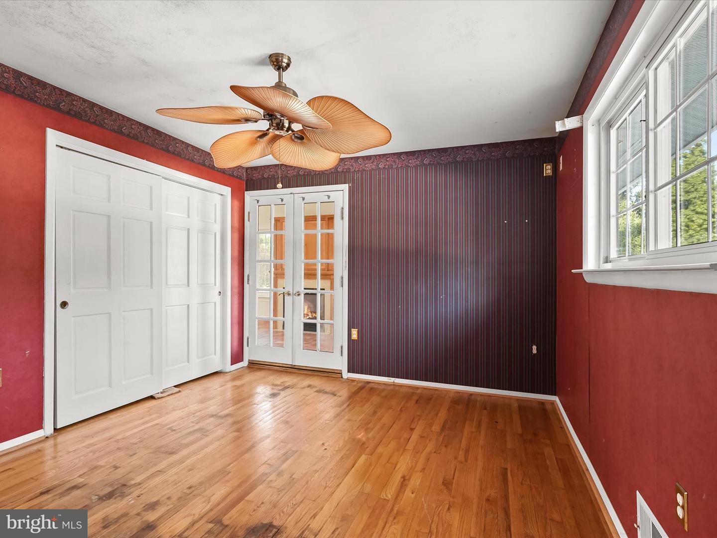 7605 MCCLOUD CT, LORTON, Virginia 22079, 3 Bedrooms Bedrooms, ,2 BathroomsBathrooms,Residential,For sale,7605 MCCLOUD CT,VAFX2257530 MLS # VAFX2257530