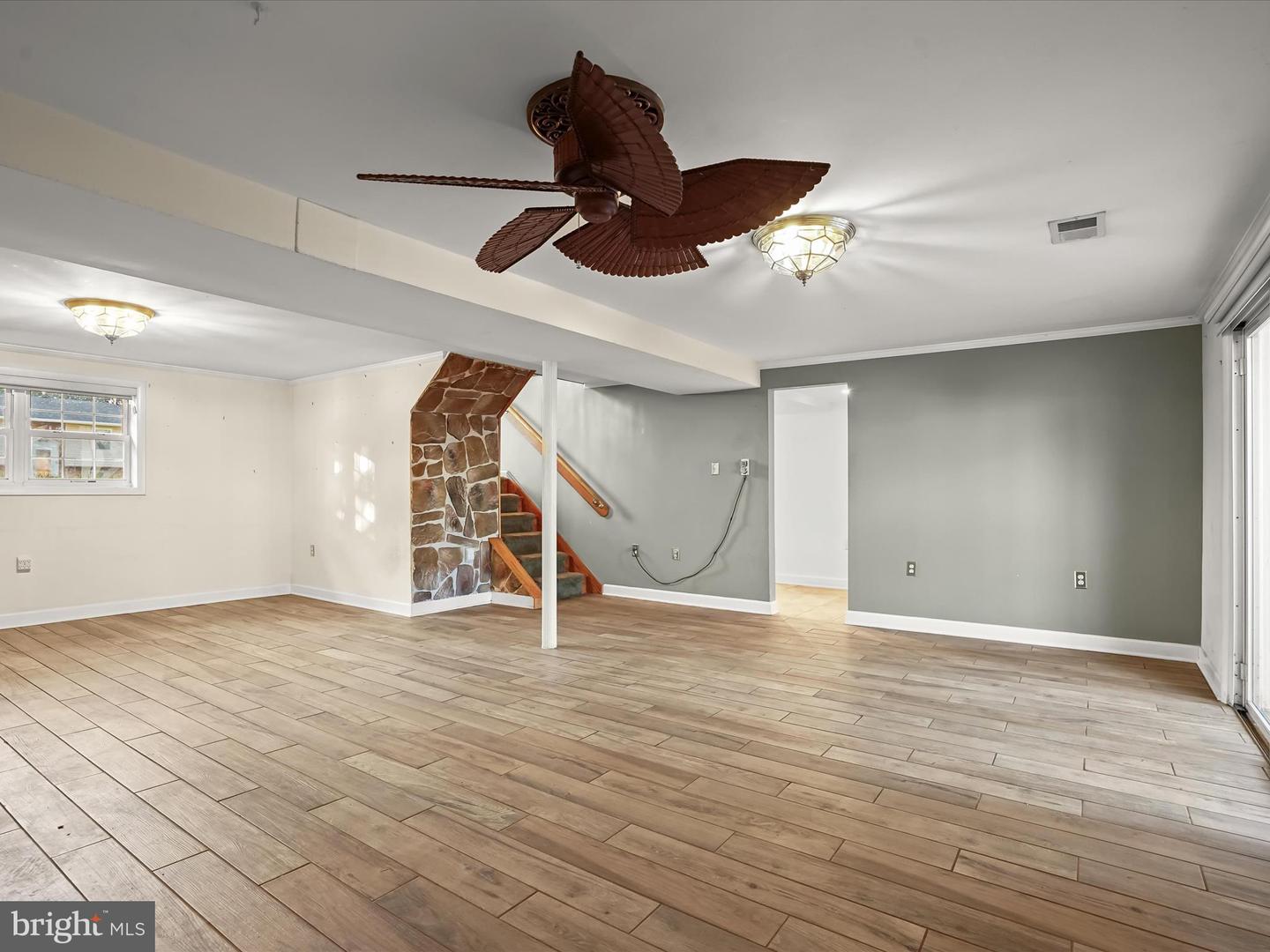 7605 MCCLOUD CT, LORTON, Virginia 22079, 3 Bedrooms Bedrooms, ,2 BathroomsBathrooms,Residential,For sale,7605 MCCLOUD CT,VAFX2257530 MLS # VAFX2257530