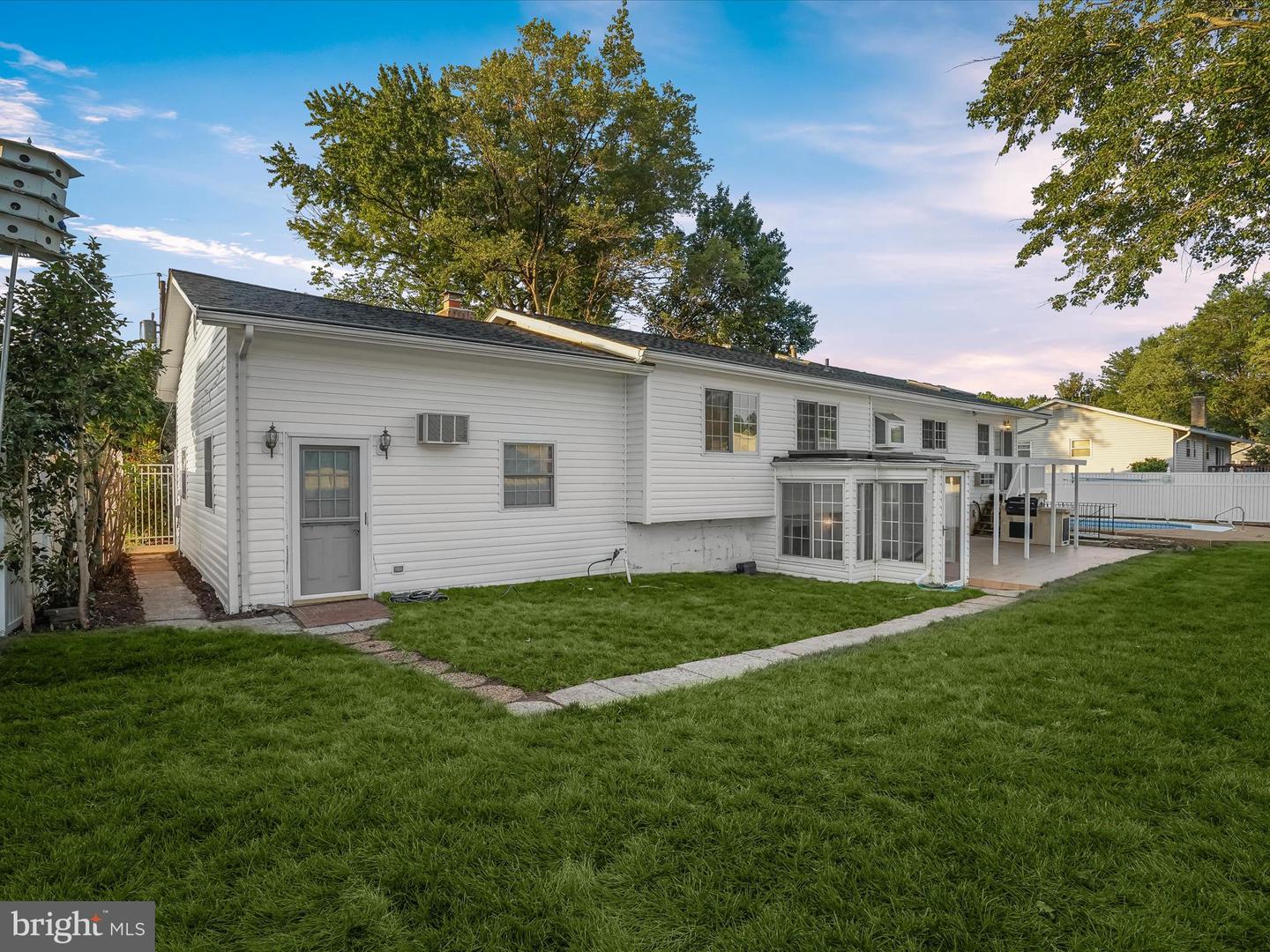 7605 MCCLOUD CT, LORTON, Virginia 22079, 3 Bedrooms Bedrooms, ,2 BathroomsBathrooms,Residential,For sale,7605 MCCLOUD CT,VAFX2257530 MLS # VAFX2257530