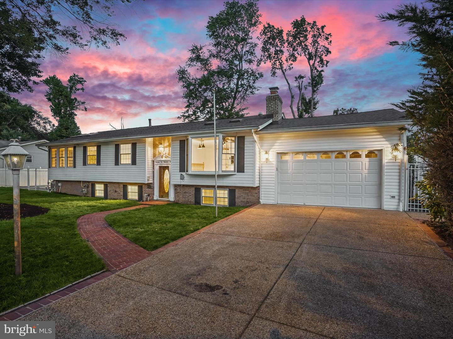 7605 MCCLOUD CT, LORTON, Virginia 22079, 3 Bedrooms Bedrooms, ,2 BathroomsBathrooms,Residential,For sale,7605 MCCLOUD CT,VAFX2257530 MLS # VAFX2257530