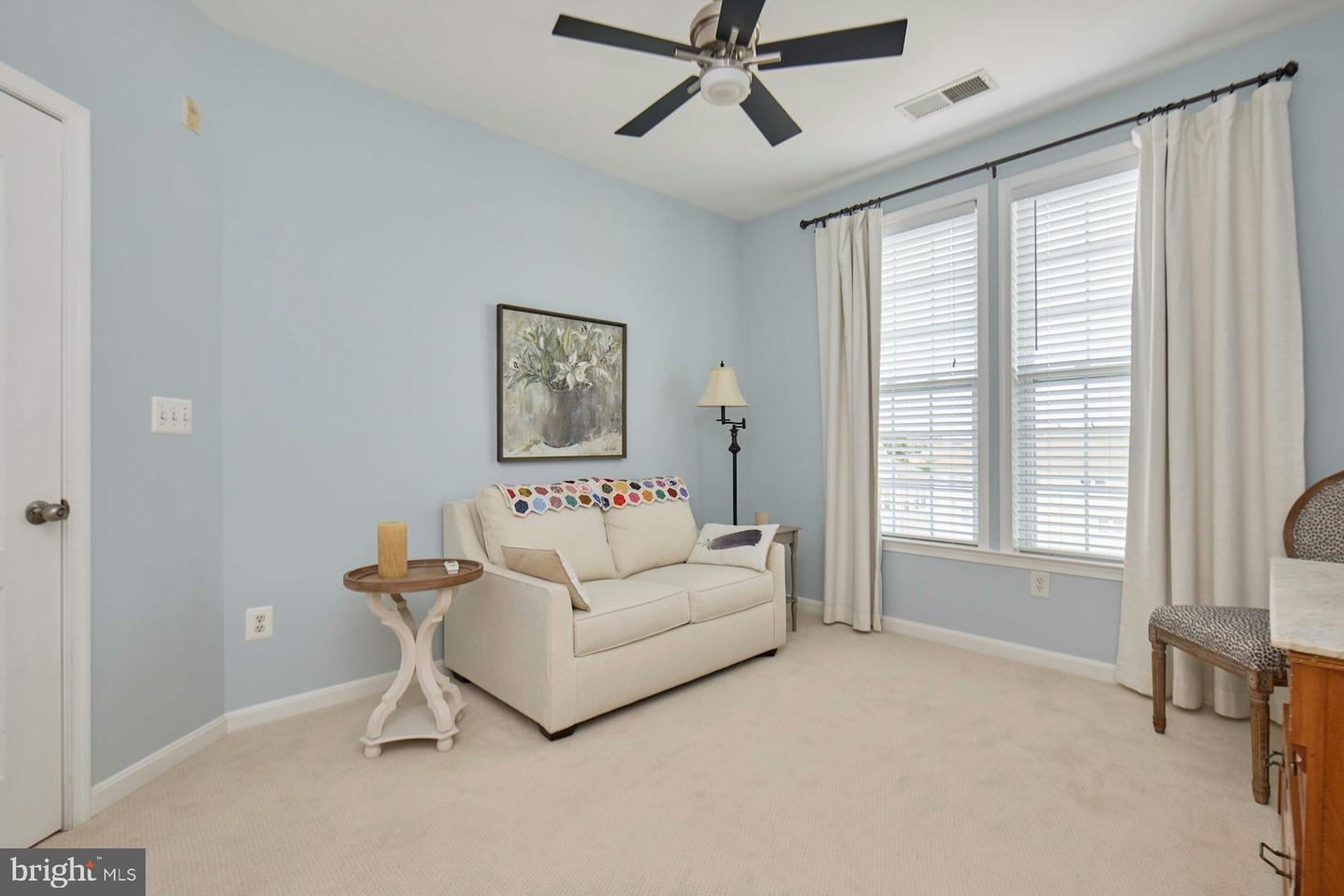 24701 BYRNE MEADOW SQ #404, ALDIE, Virginia 20105, 2 Bedrooms Bedrooms, ,2 BathroomsBathrooms,Residential,For sale,24701 BYRNE MEADOW SQ #404,VALO2103156 MLS # VALO2103156
