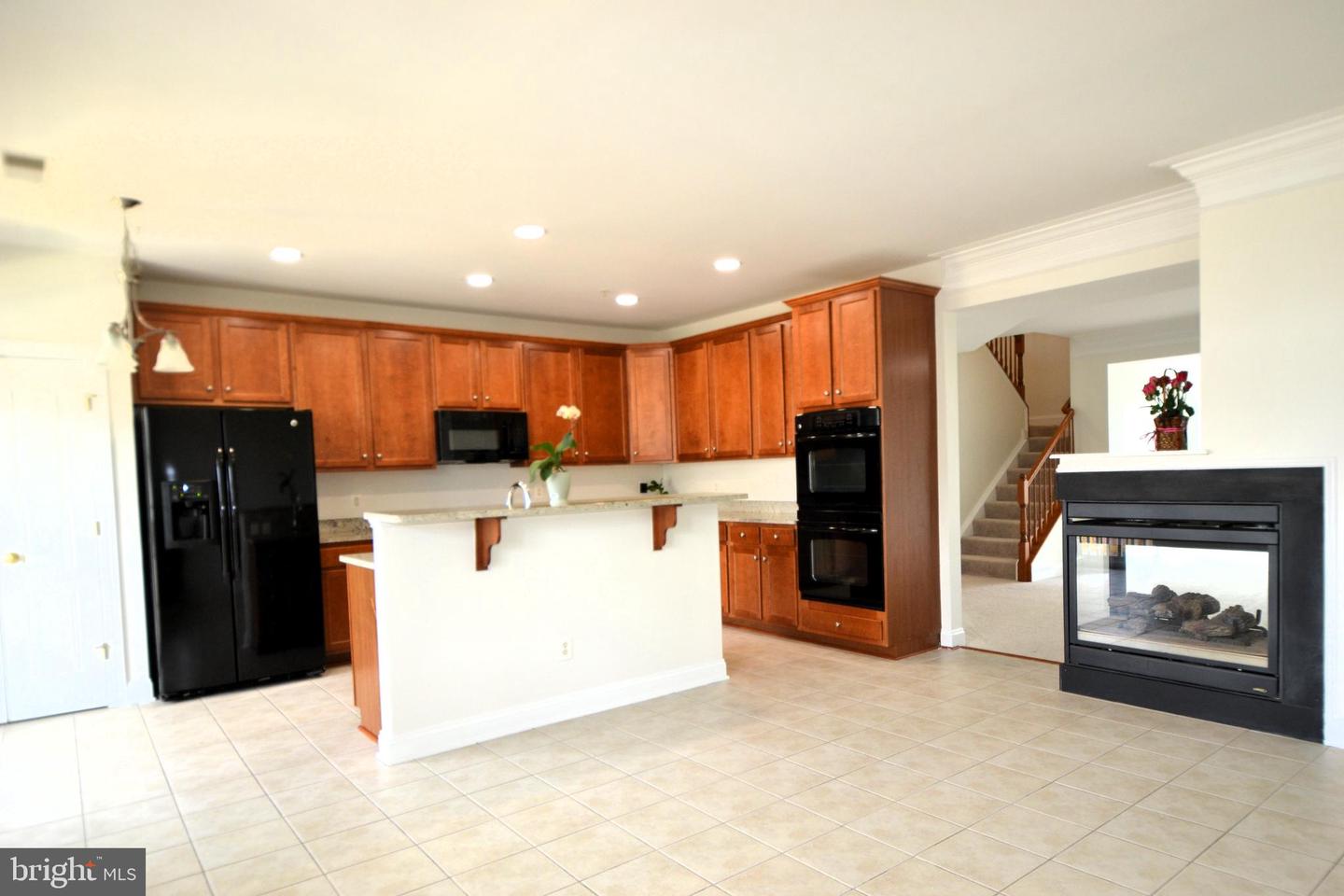 14853 CLOVERDALE RD, WOODBRIDGE, Virginia 22193, 3 Bedrooms Bedrooms, ,2 BathroomsBathrooms,Residential,For sale,14853 CLOVERDALE RD,VAPW2099992 MLS # VAPW2099992