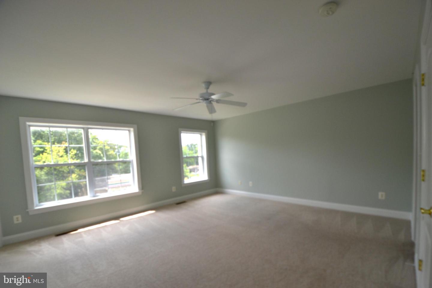 14853 CLOVERDALE RD, WOODBRIDGE, Virginia 22193, 3 Bedrooms Bedrooms, ,2 BathroomsBathrooms,Residential,For sale,14853 CLOVERDALE RD,VAPW2099992 MLS # VAPW2099992