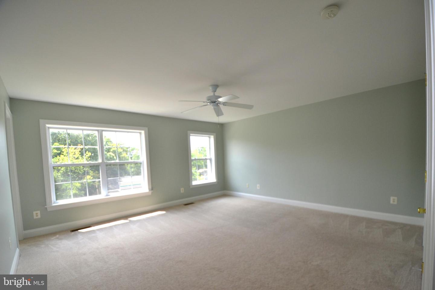 14853 CLOVERDALE RD, WOODBRIDGE, Virginia 22193, 3 Bedrooms Bedrooms, ,2 BathroomsBathrooms,Residential,For sale,14853 CLOVERDALE RD,VAPW2099992 MLS # VAPW2099992