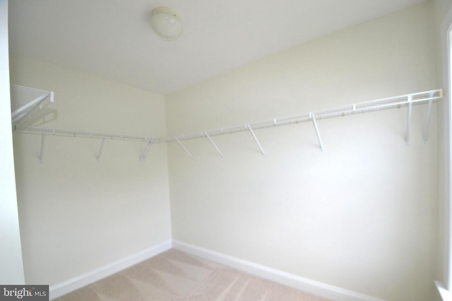 14853 CLOVERDALE RD, WOODBRIDGE, Virginia 22193, 3 Bedrooms Bedrooms, ,2 BathroomsBathrooms,Residential,For sale,14853 CLOVERDALE RD,VAPW2099992 MLS # VAPW2099992