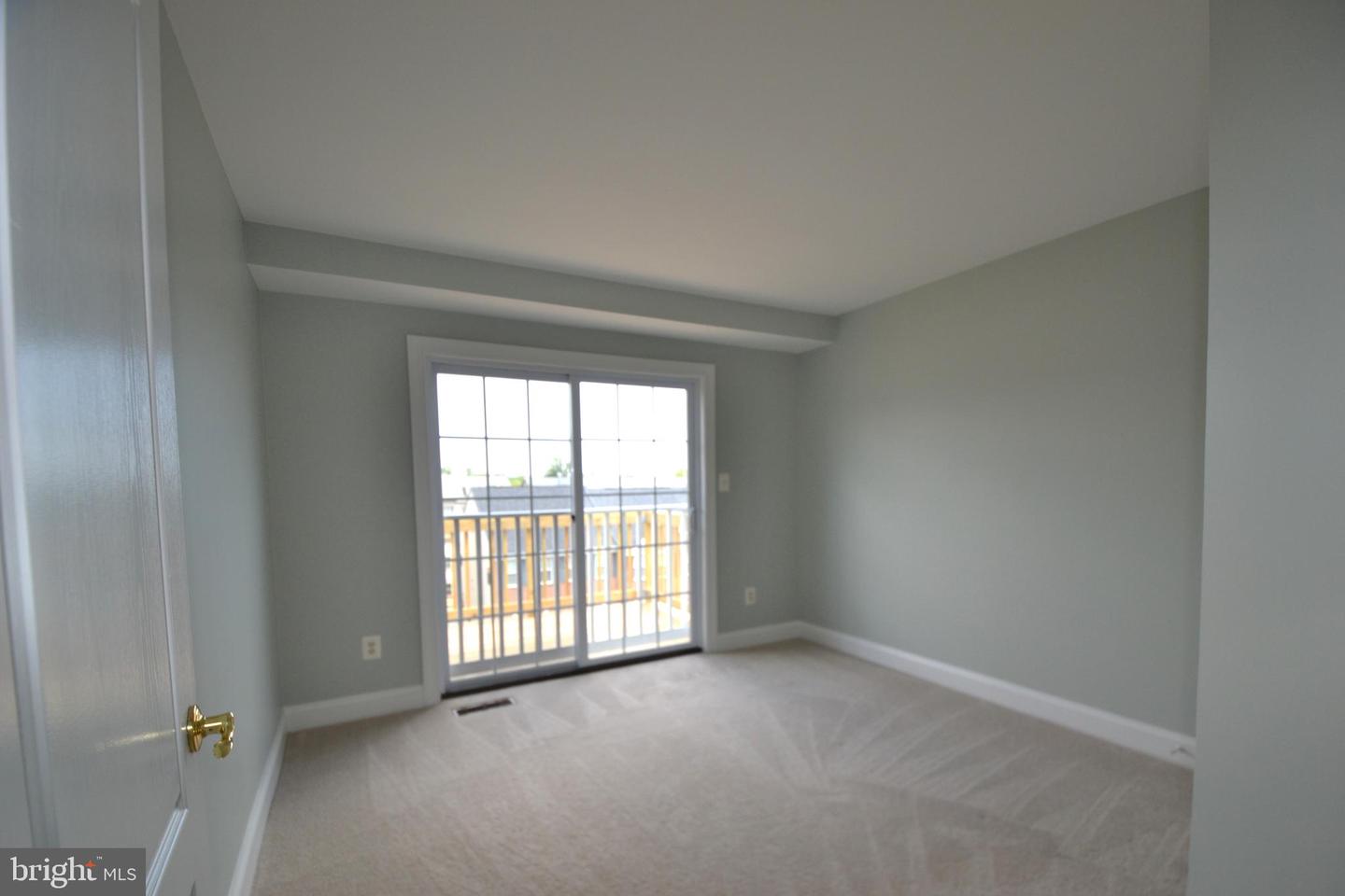 14853 CLOVERDALE RD, WOODBRIDGE, Virginia 22193, 3 Bedrooms Bedrooms, ,2 BathroomsBathrooms,Residential,For sale,14853 CLOVERDALE RD,VAPW2099992 MLS # VAPW2099992