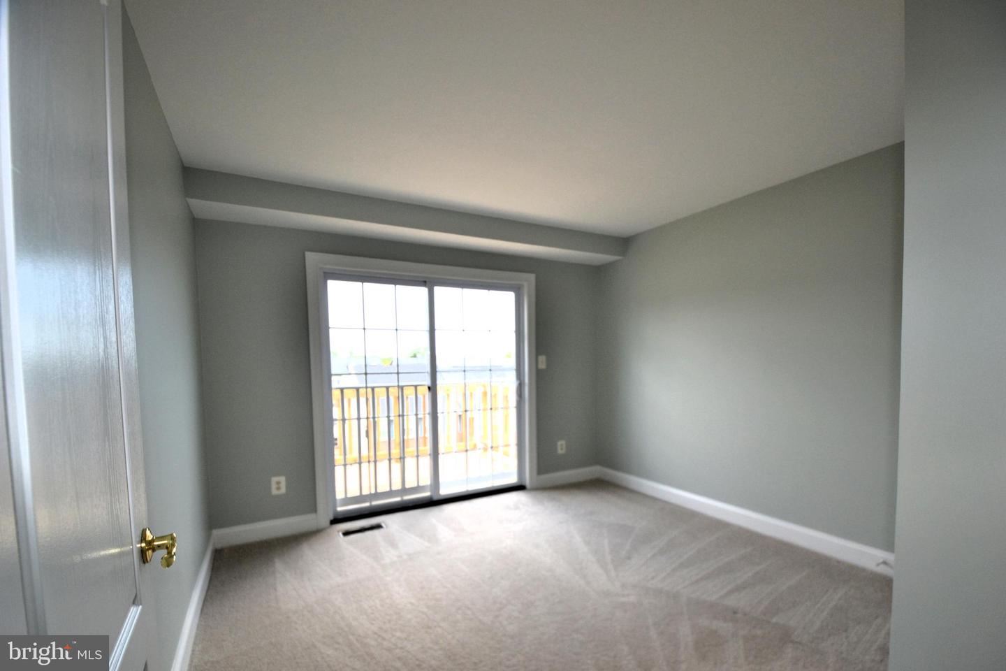 14853 CLOVERDALE RD, WOODBRIDGE, Virginia 22193, 3 Bedrooms Bedrooms, ,2 BathroomsBathrooms,Residential,For sale,14853 CLOVERDALE RD,VAPW2099992 MLS # VAPW2099992