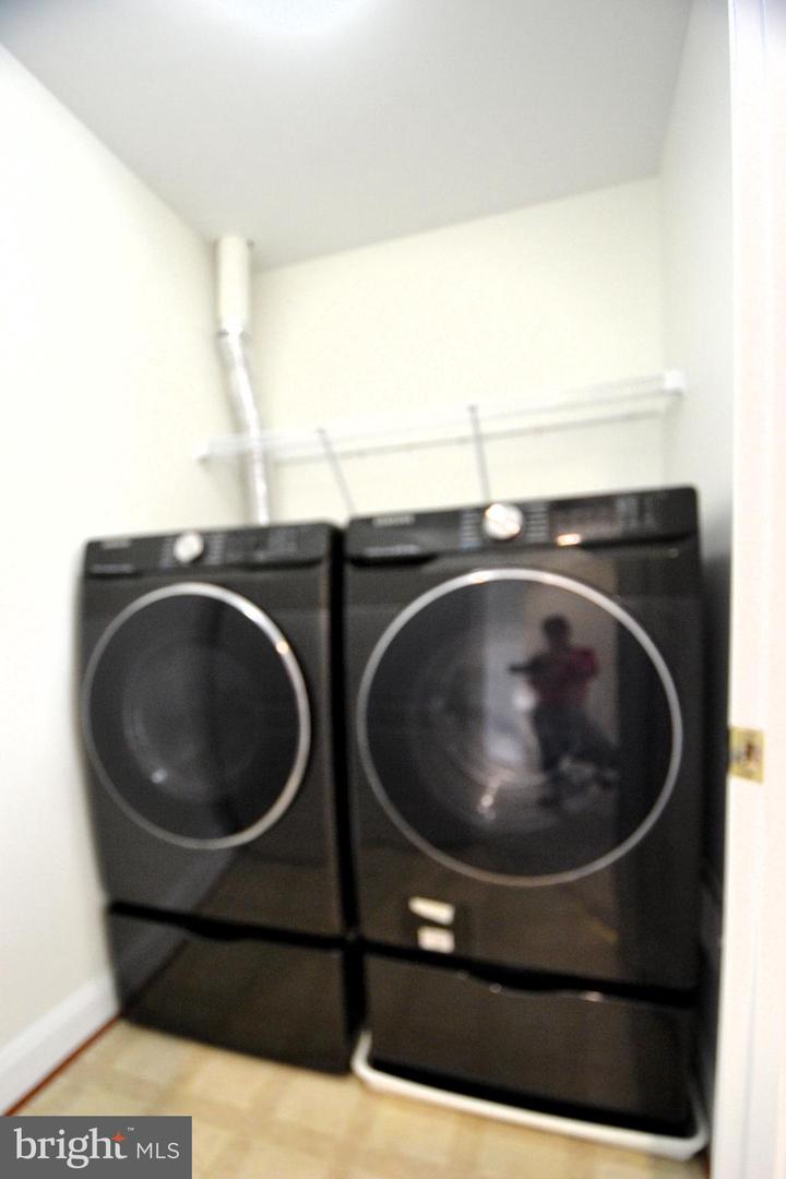 14853 CLOVERDALE RD, WOODBRIDGE, Virginia 22193, 3 Bedrooms Bedrooms, ,2 BathroomsBathrooms,Residential,For sale,14853 CLOVERDALE RD,VAPW2099992 MLS # VAPW2099992
