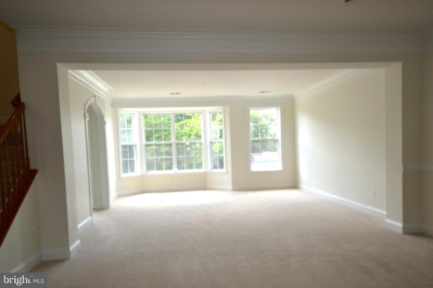 14853 CLOVERDALE RD, WOODBRIDGE, Virginia 22193, 3 Bedrooms Bedrooms, ,2 BathroomsBathrooms,Residential,For sale,14853 CLOVERDALE RD,VAPW2099992 MLS # VAPW2099992