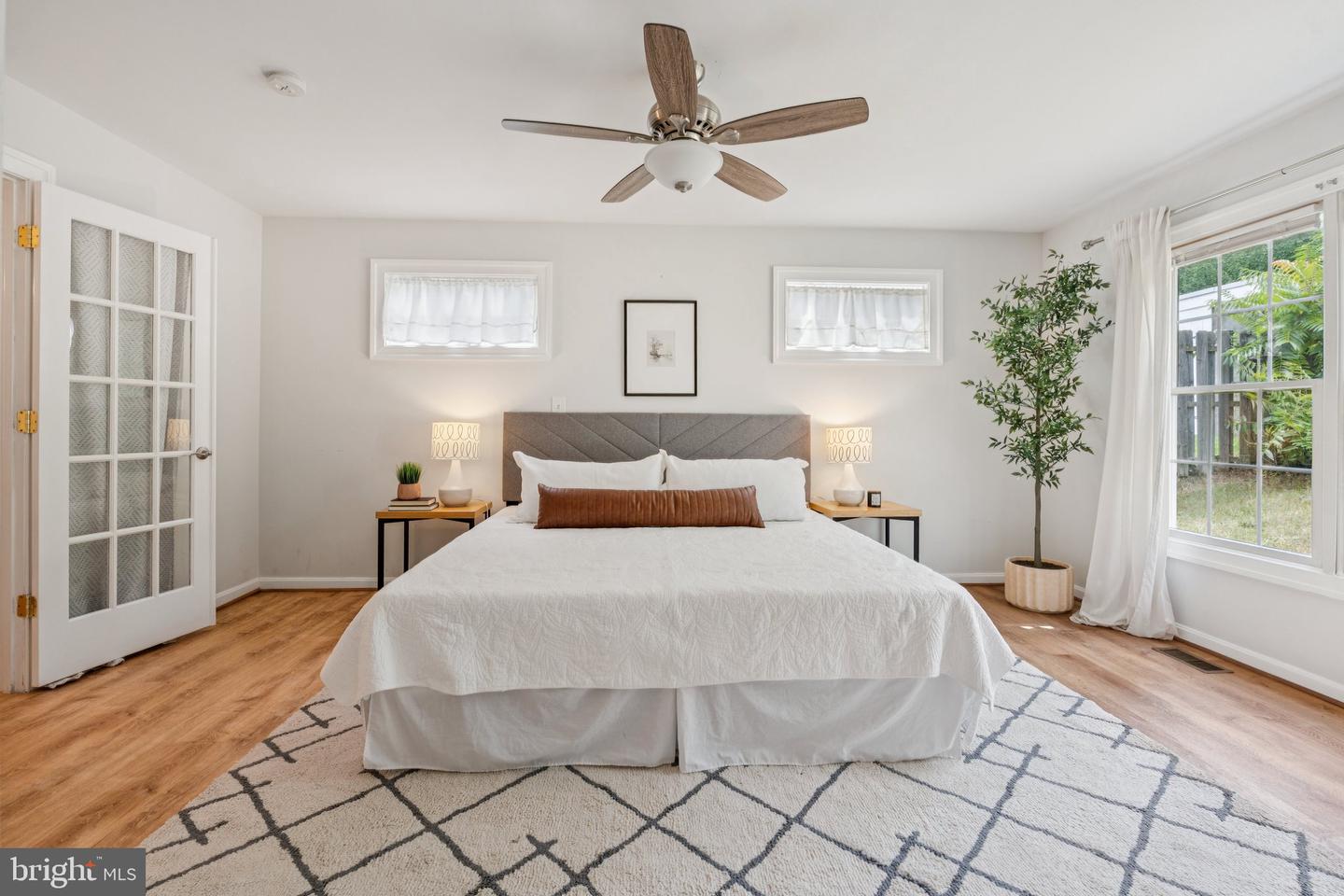 1119 S EDISON ST, ARLINGTON, Virginia 22204, 3 Bedrooms Bedrooms, ,3 BathroomsBathrooms,Residential,For sale,1119 S EDISON ST,VAAR2061410 MLS # VAAR2061410