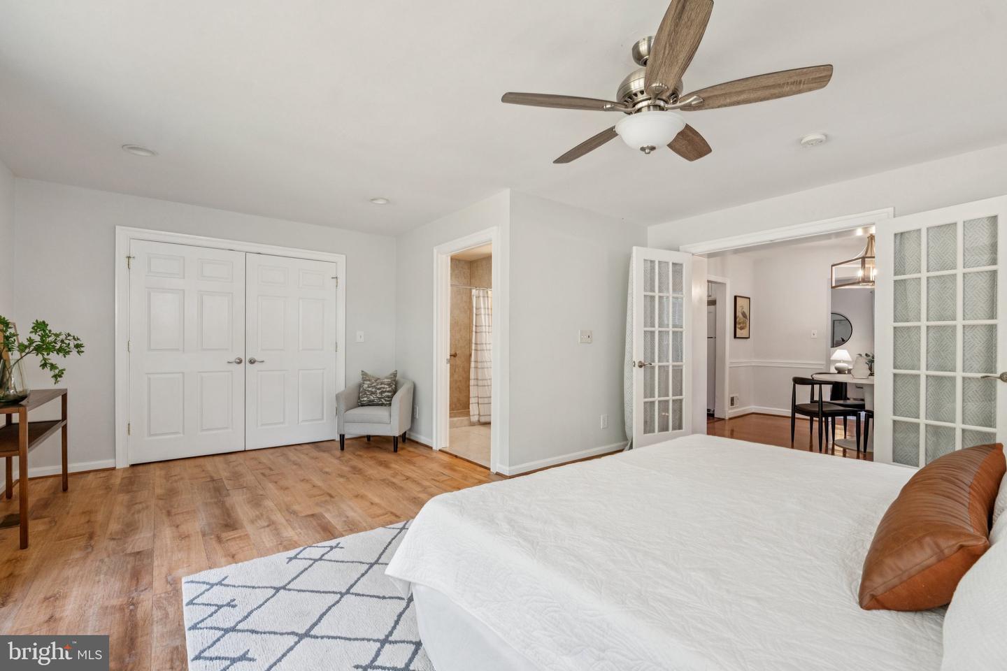 1119 S EDISON ST, ARLINGTON, Virginia 22204, 3 Bedrooms Bedrooms, ,3 BathroomsBathrooms,Residential,For sale,1119 S EDISON ST,VAAR2061410 MLS # VAAR2061410