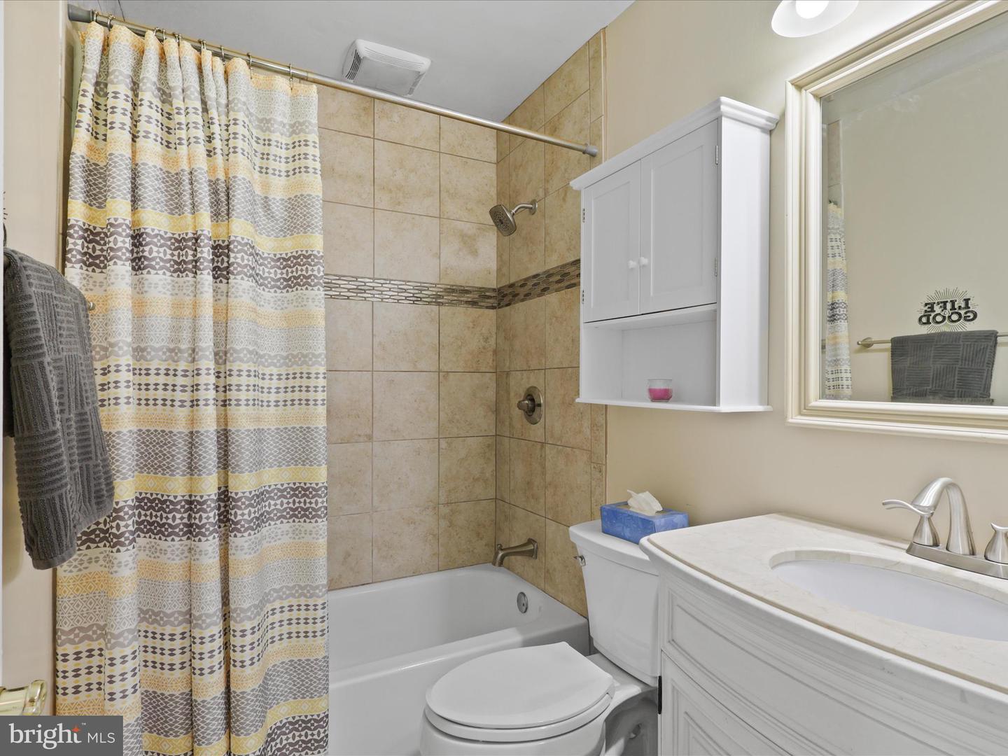 9035 ANDROMEDA DR, BURKE, Virginia 22015, 4 Bedrooms Bedrooms, ,2 BathroomsBathrooms,Residential,For sale,9035 ANDROMEDA DR,VAFX2257752 MLS # VAFX2257752