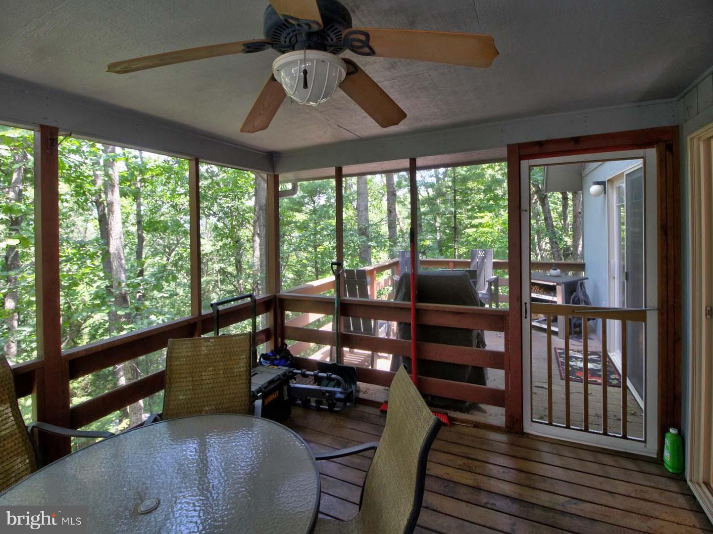 141 MALLARD DR, BASYE, Virginia 22810, 2 Bedrooms Bedrooms, ,3 BathroomsBathrooms,Residential,For sale,141 MALLARD DR,VASH2012090 MLS # VASH2012090