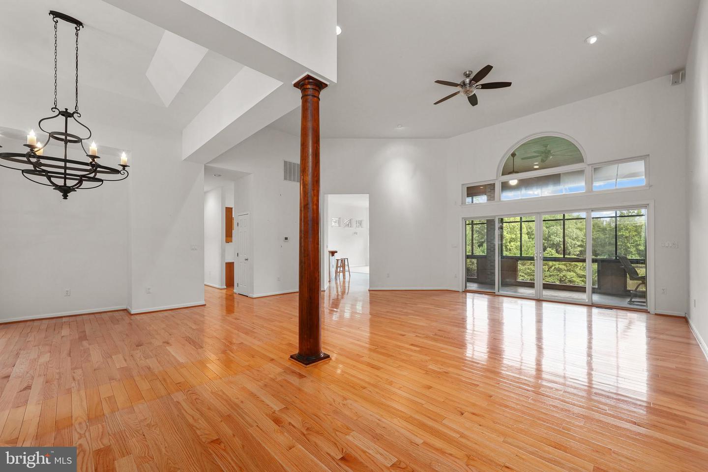 12587 LAKE COVENTRY DR, BEALETON, Virginia 22712, 5 Bedrooms Bedrooms, ,4 BathroomsBathrooms,Residential,For sale,12587 LAKE COVENTRY DR,VAFQ2017606 MLS # VAFQ2017606