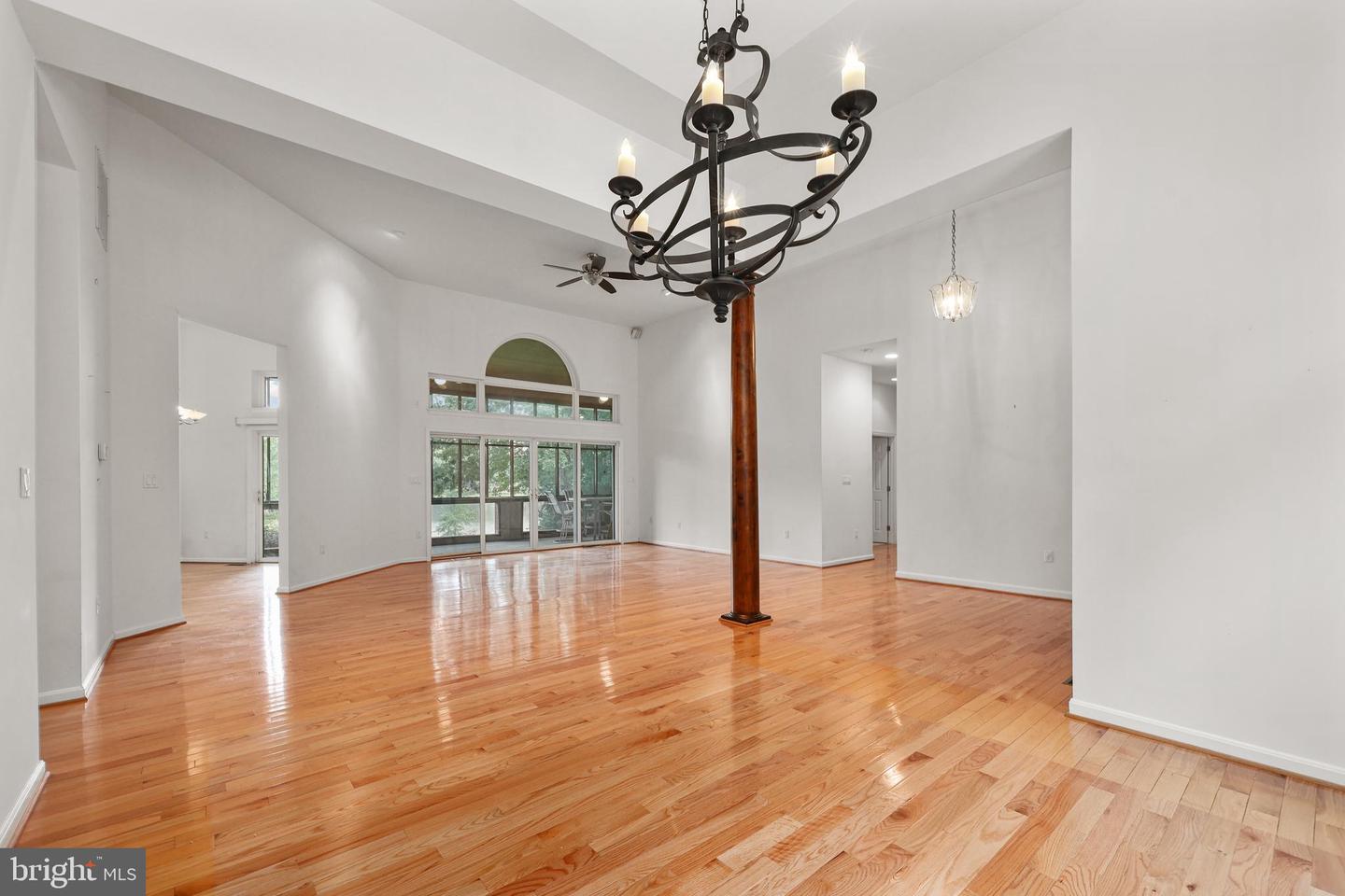 12587 LAKE COVENTRY DR, BEALETON, Virginia 22712, 5 Bedrooms Bedrooms, ,4 BathroomsBathrooms,Residential,For sale,12587 LAKE COVENTRY DR,VAFQ2017606 MLS # VAFQ2017606