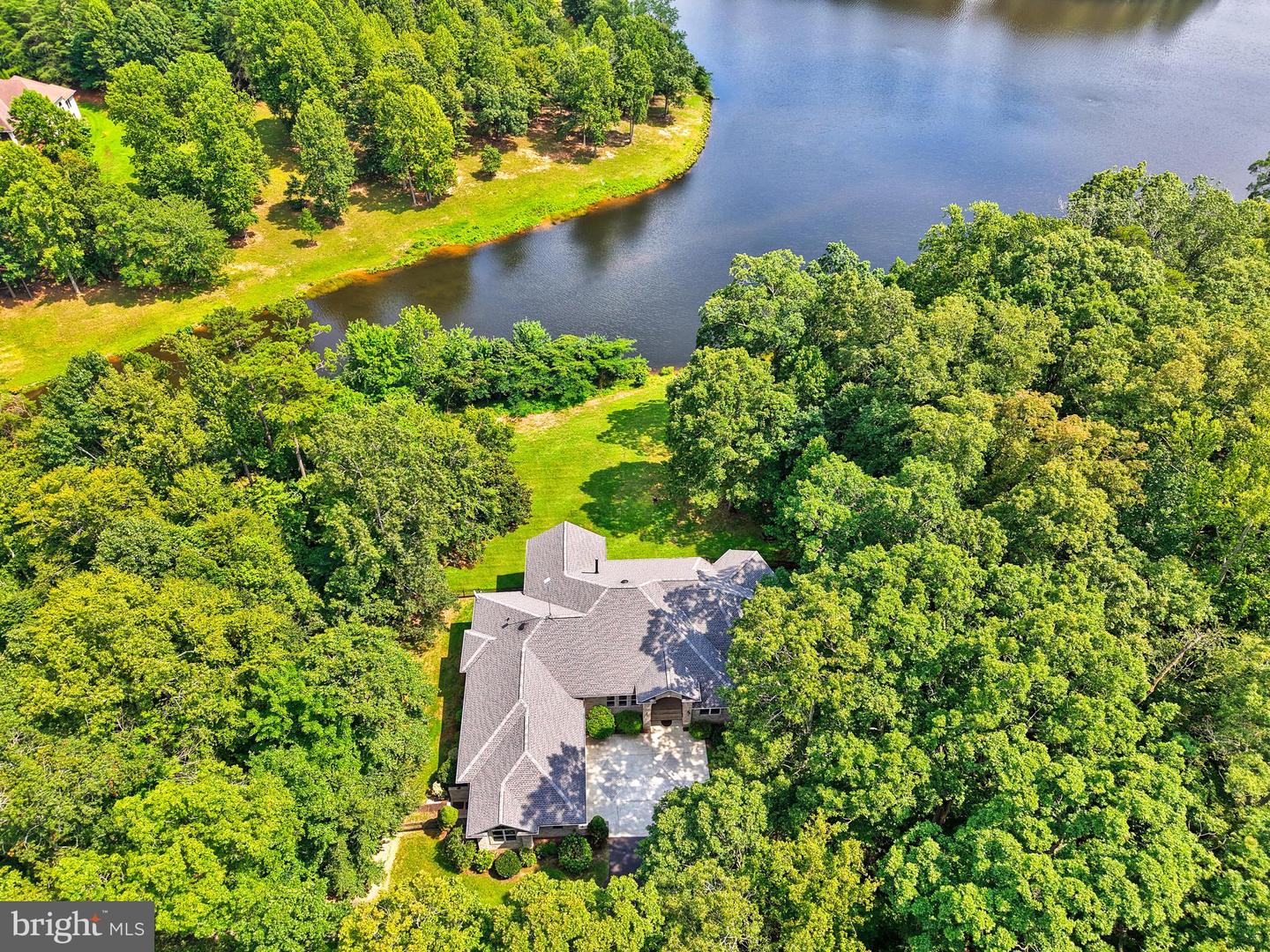 12587 LAKE COVENTRY DR, BEALETON, Virginia 22712, 5 Bedrooms Bedrooms, ,4 BathroomsBathrooms,Residential,For sale,12587 LAKE COVENTRY DR,VAFQ2017606 MLS # VAFQ2017606