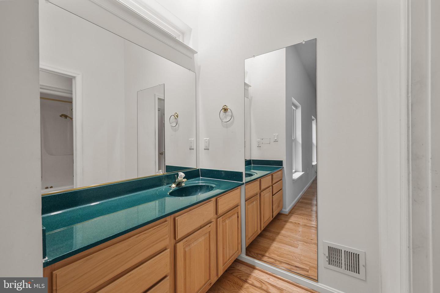 12587 LAKE COVENTRY DR, BEALETON, Virginia 22712, 5 Bedrooms Bedrooms, ,4 BathroomsBathrooms,Residential,For sale,12587 LAKE COVENTRY DR,VAFQ2017606 MLS # VAFQ2017606